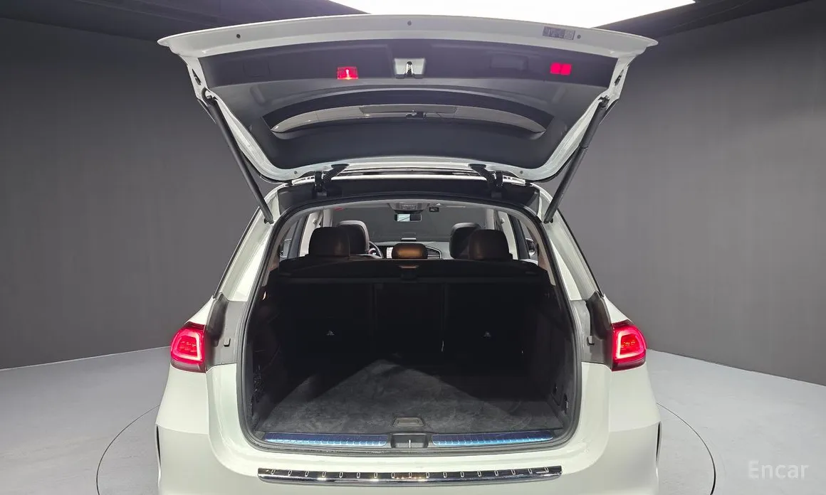 Фото 20 - Mercedes-Benz GLE-Class