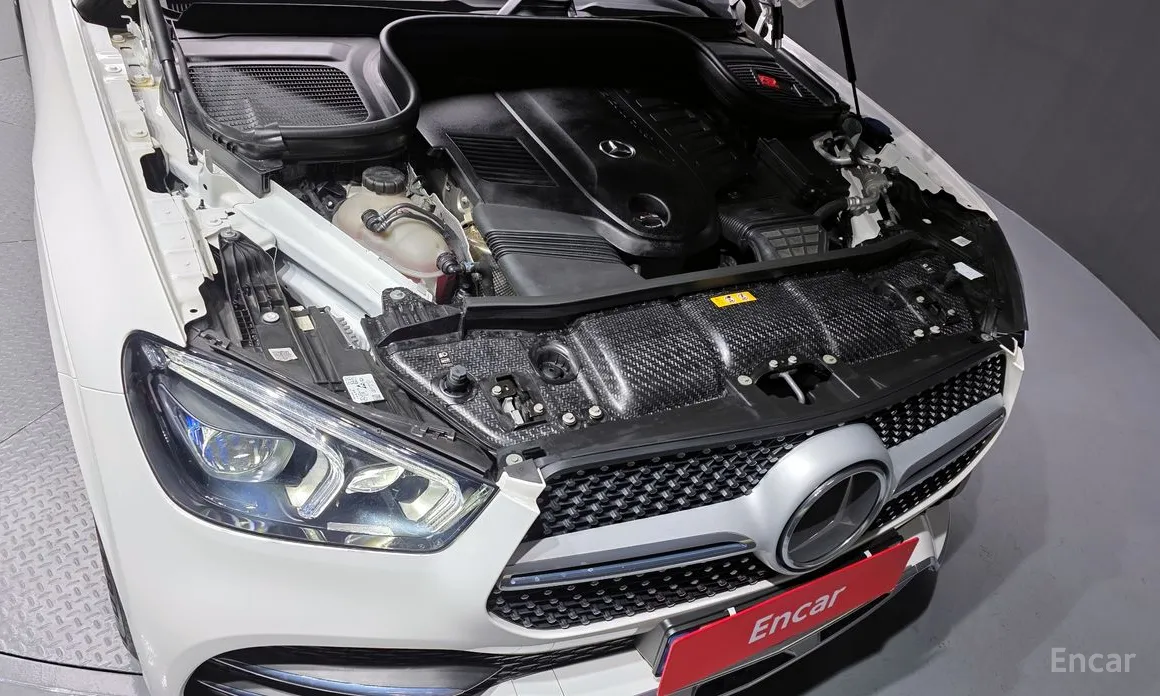 Фото 6 - Mercedes-Benz GLE-Class