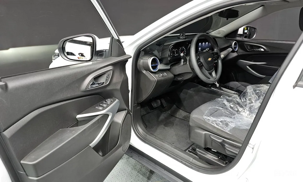 Фото 10 - Chevrolet Trax