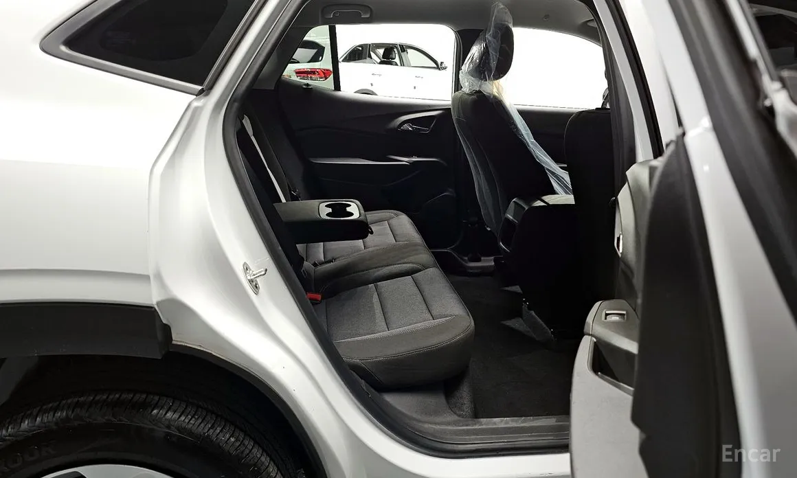 Фото 12 - Chevrolet Trax