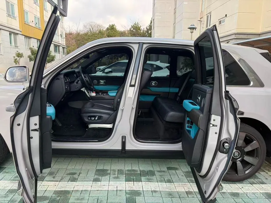 Фото 4 - Rolls-Royce Cullinan