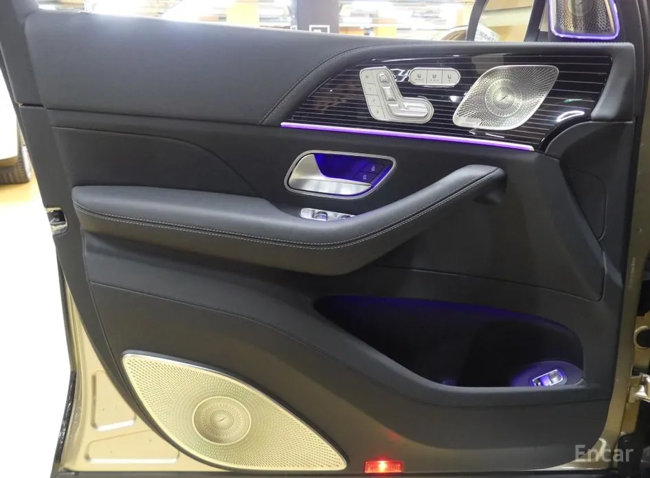 Фото 10 - Mercedes-Benz GLS-Class