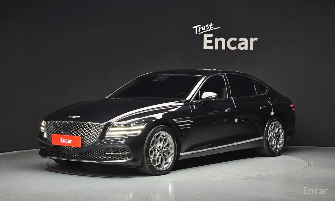 Фото 1 - Genesis G80