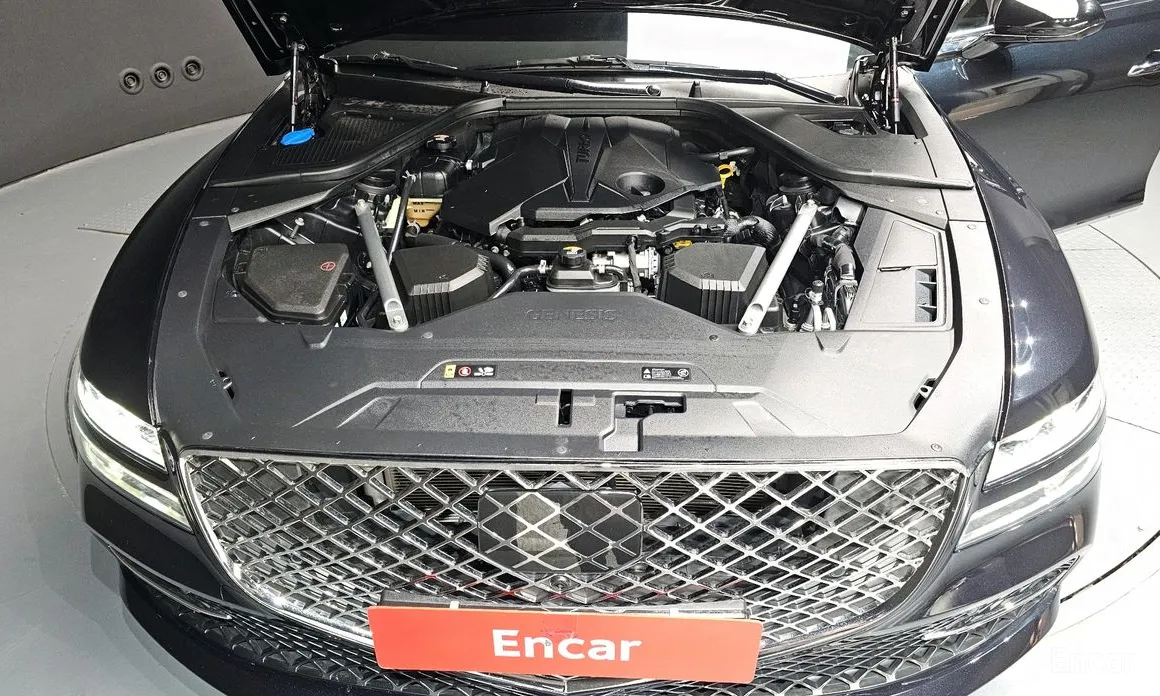 Фото 6 - Genesis G80