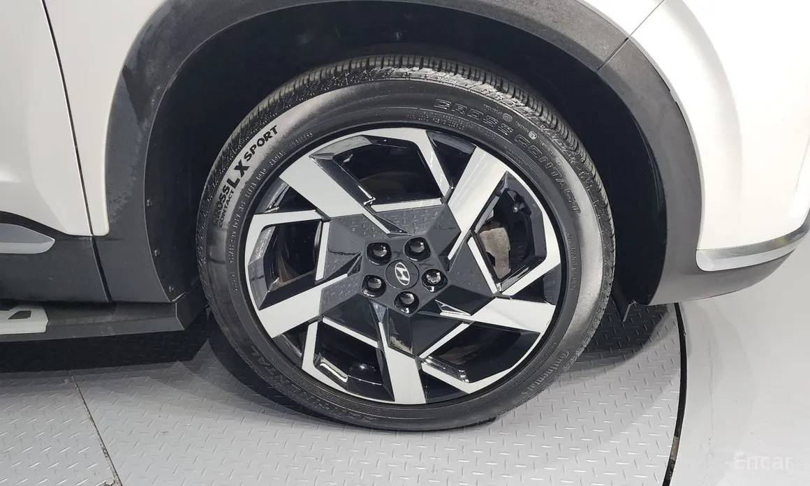 Фото 5 - Hyundai Santa Fe