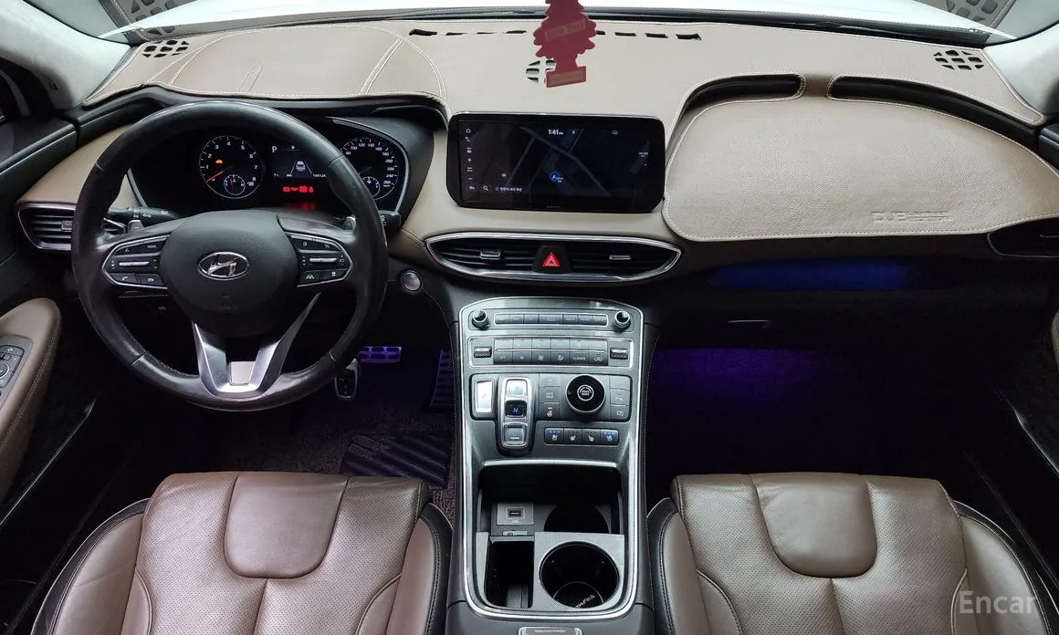 Фото 7 - Hyundai Santa Fe