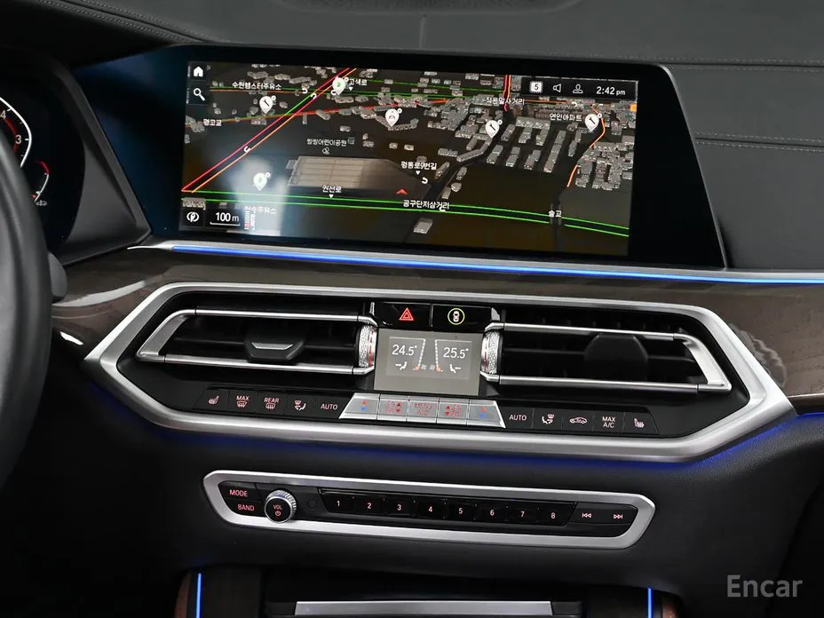 Фото 14 - BMW X5