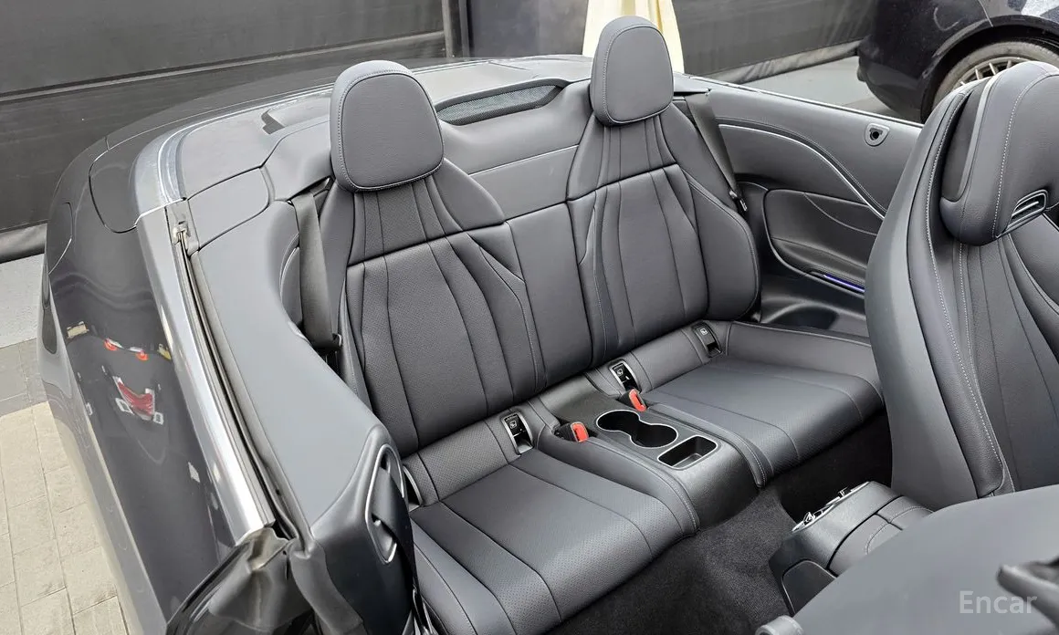 Photo 12 - Mercedes-Benz CLE-Class