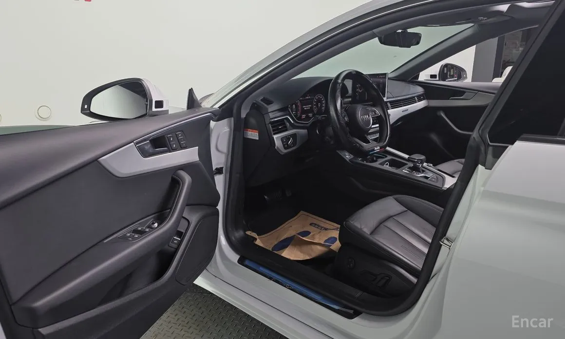 Фото 10 - Audi A5