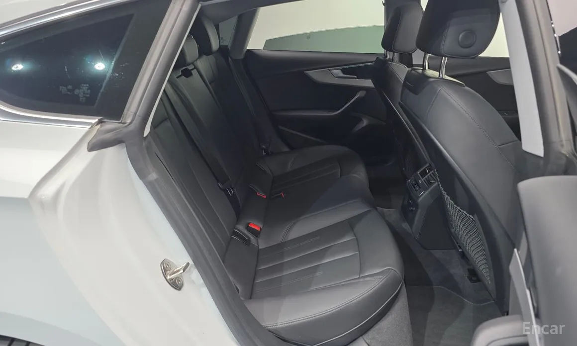 Фото 12 - Audi A5