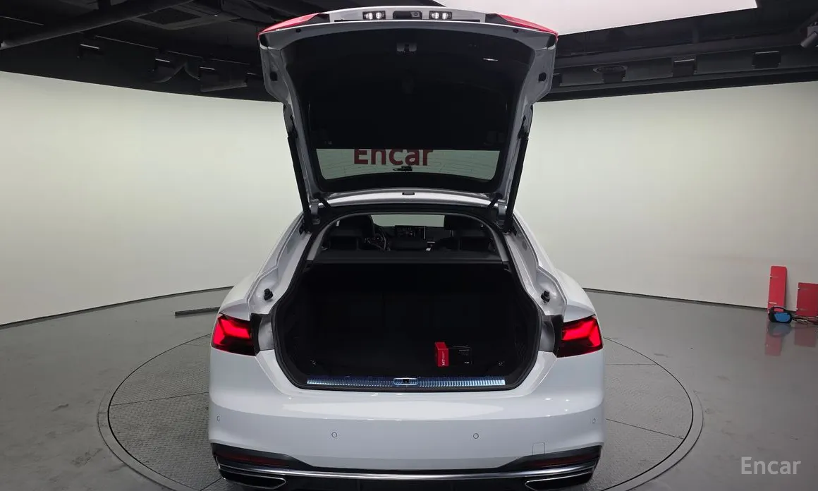 Фото 20 - Audi A5