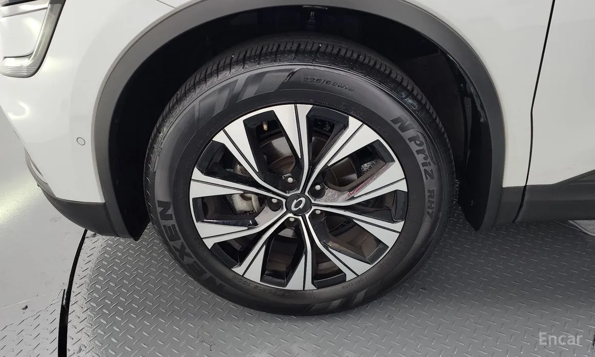 Фото 5 - Renault QM6