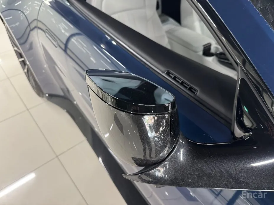 Фото 13 - Aston Martin Vantage