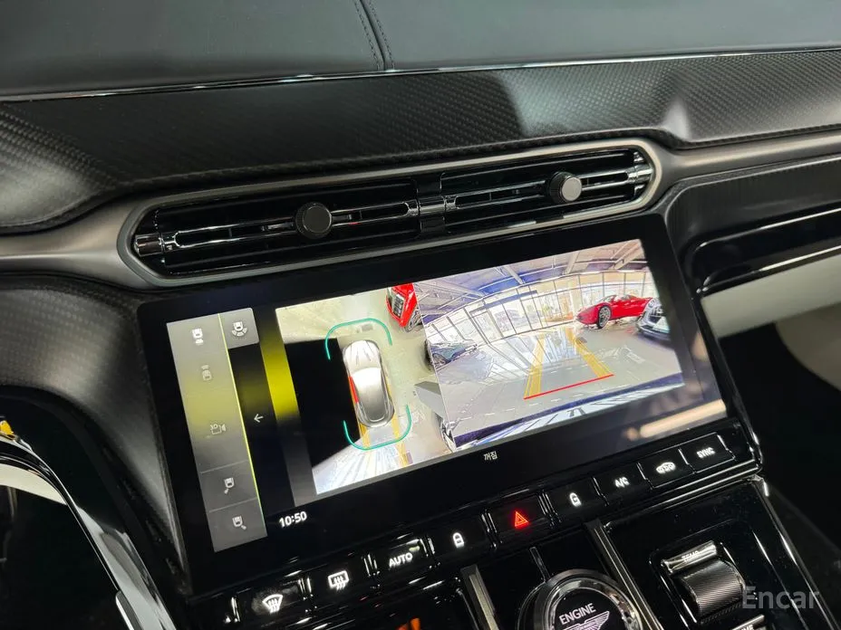 Фото 7 - Aston Martin Vantage