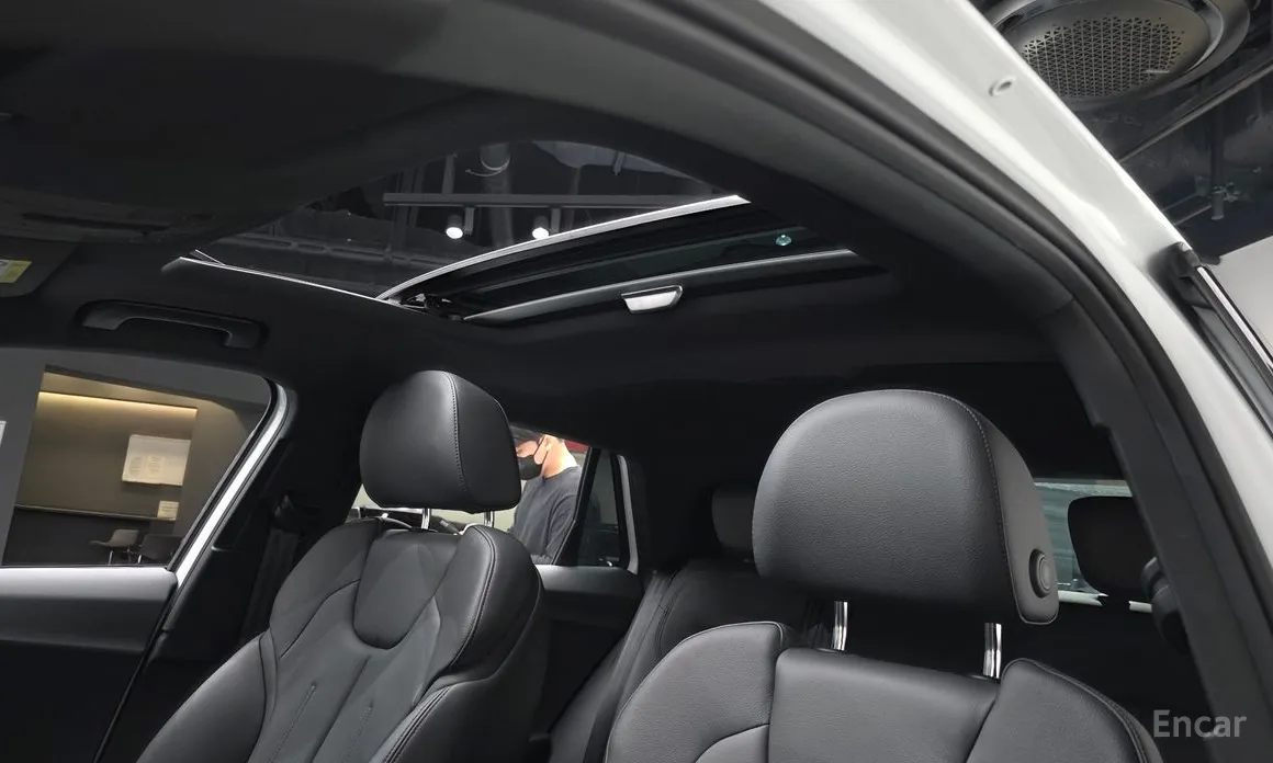 Фото 19 - Audi Q2