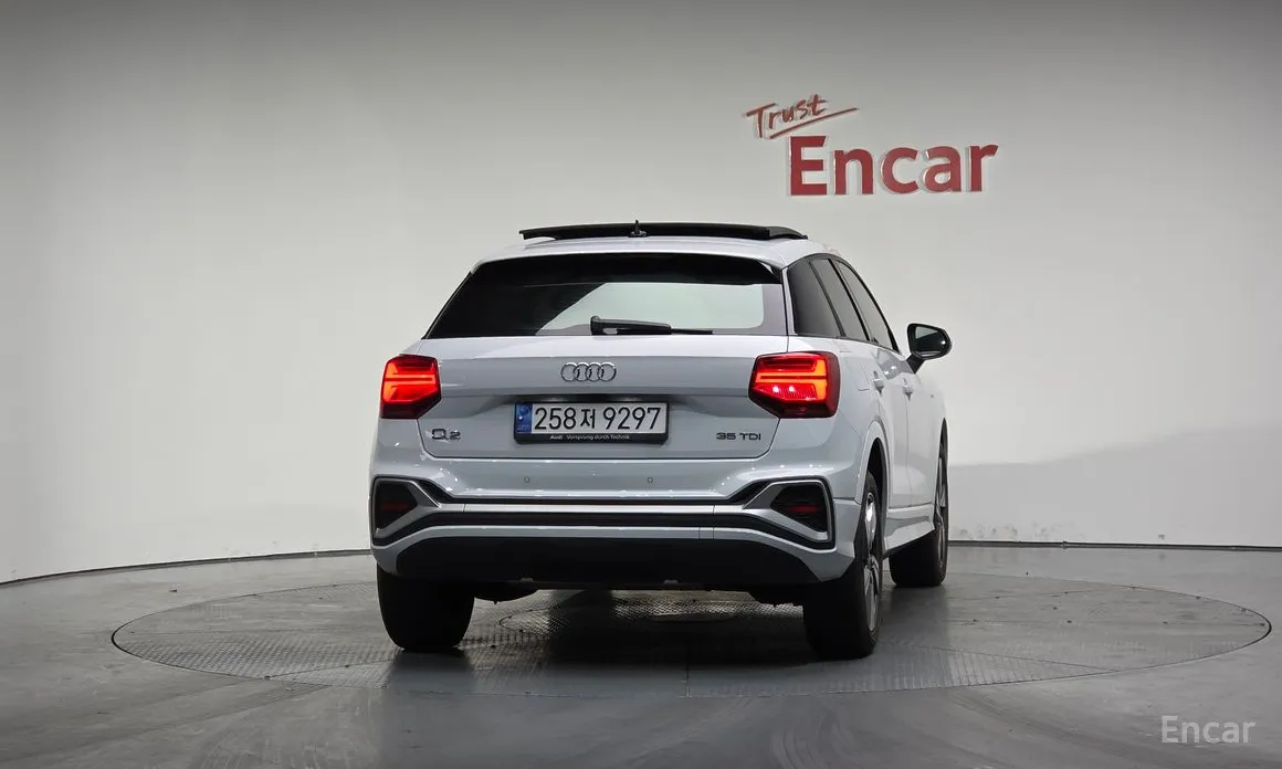 Фото 4 - Audi Q2