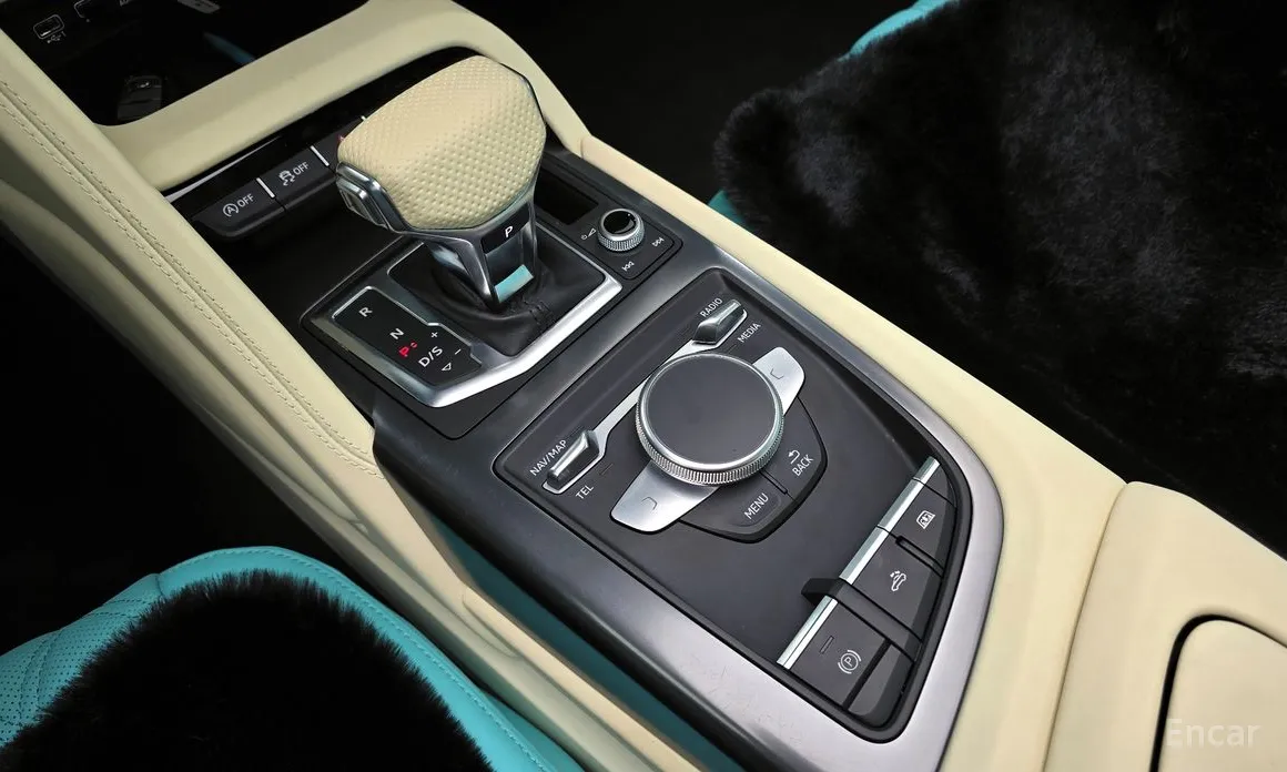 Фото 9 - Audi R8