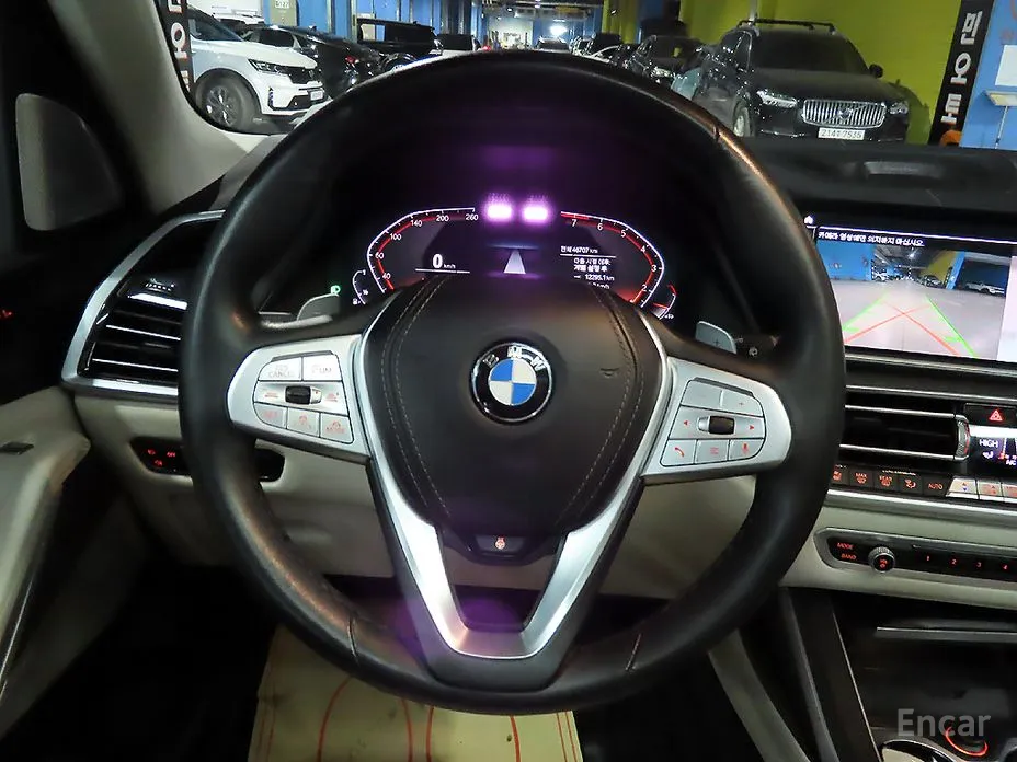 Фото 13 - BMW X7