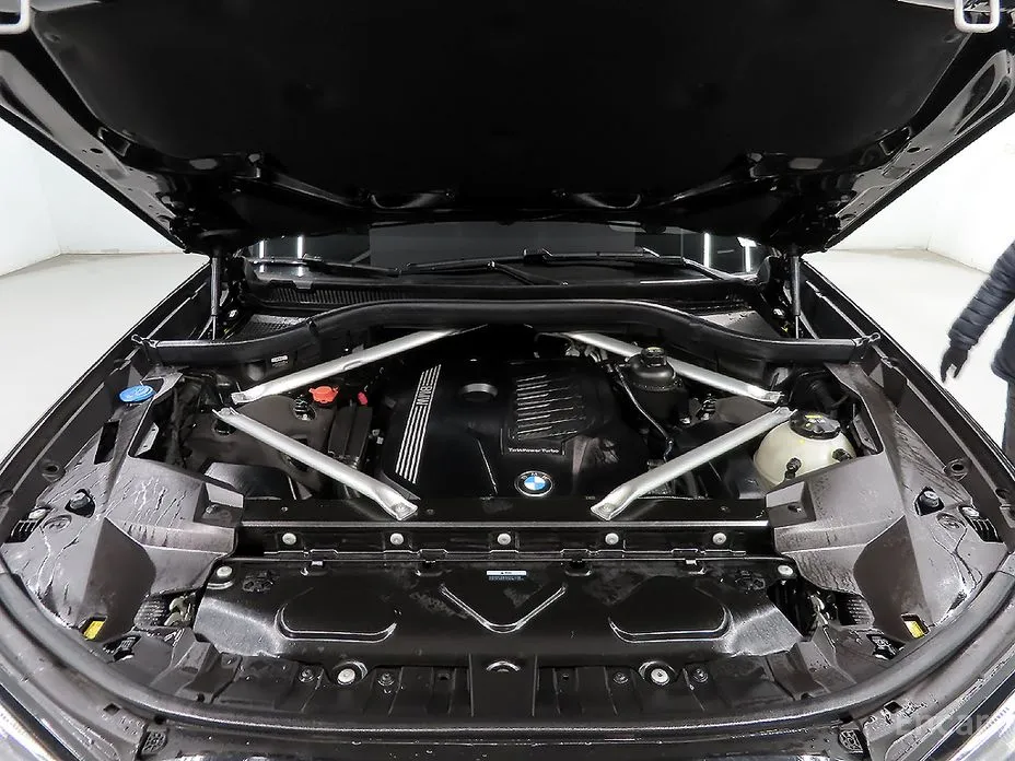 Фото 20 - BMW X7