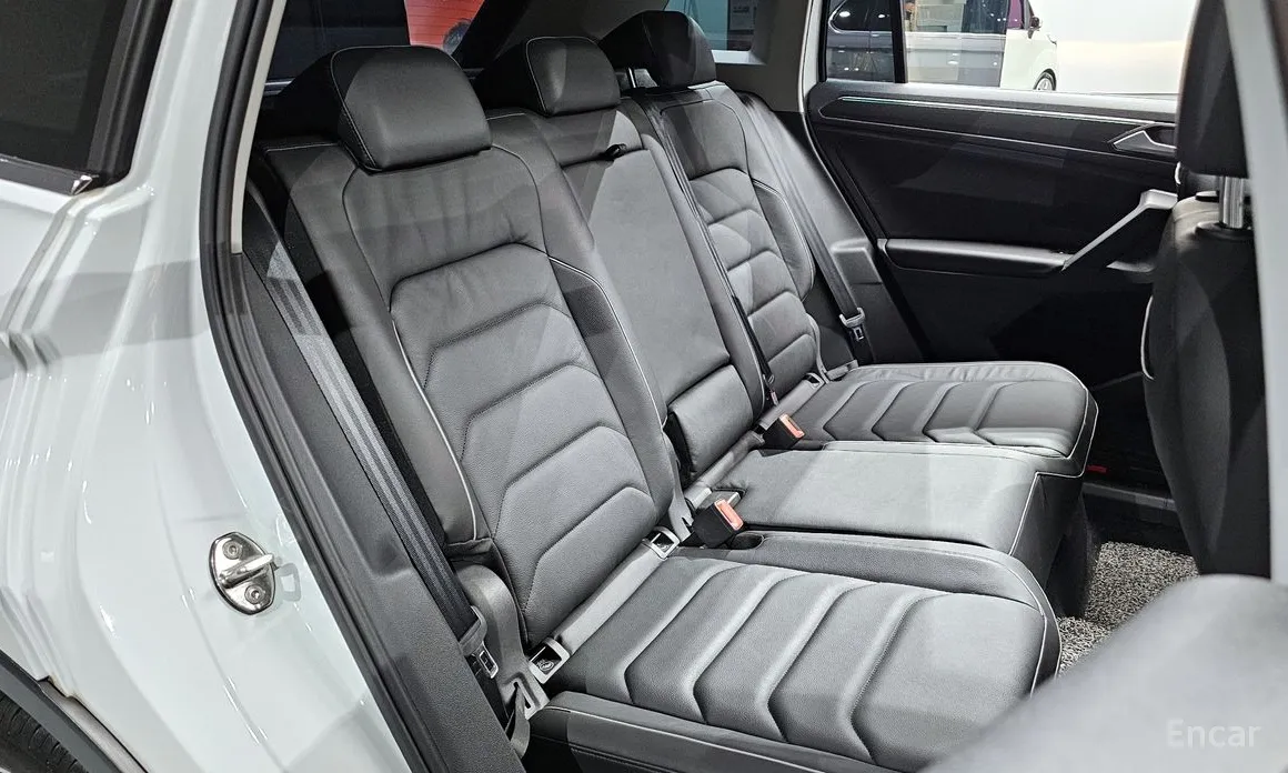 Фото 12 - Volkswagen Tiguan