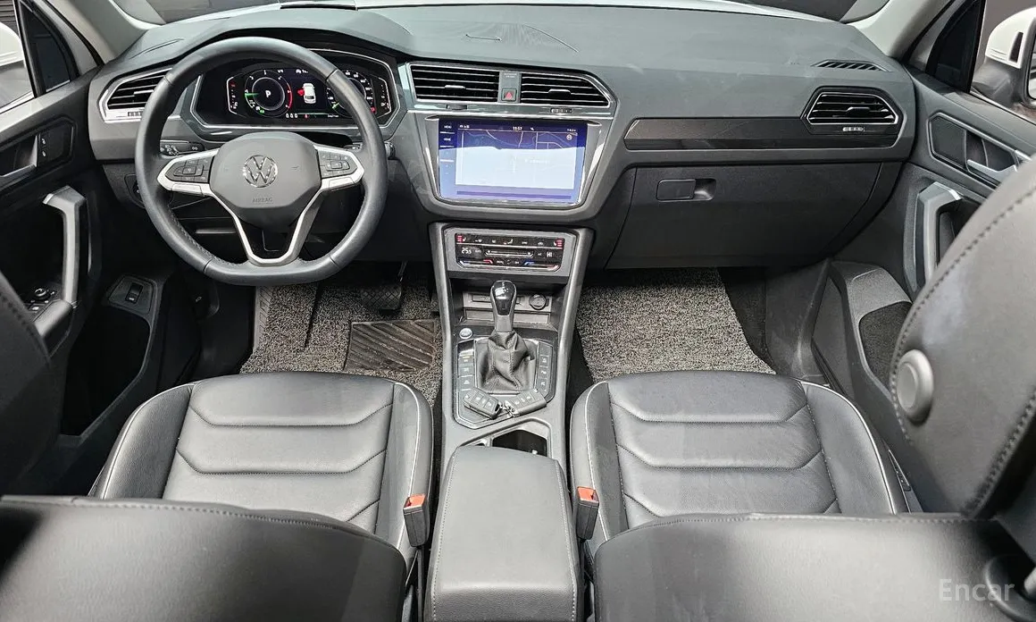 Фото 7 - Volkswagen Tiguan