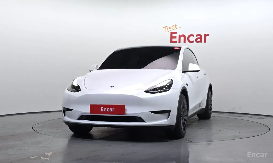 Фото 3 - Tesla Model Y