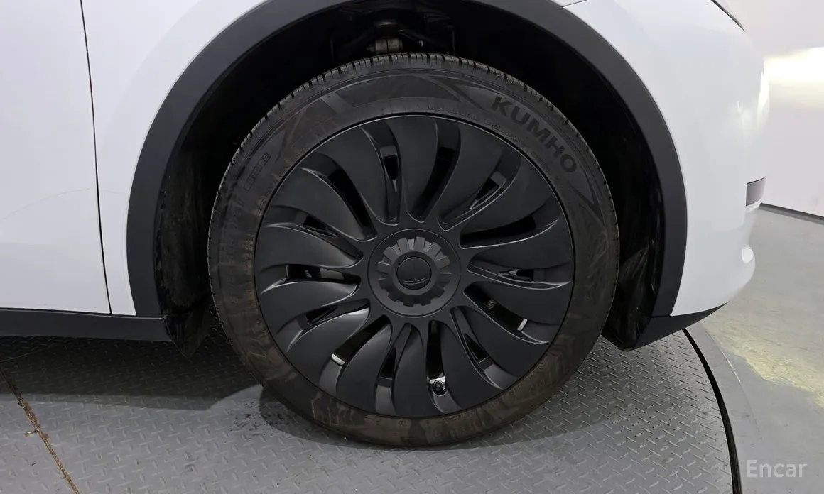 Фото 5 - Tesla Model Y