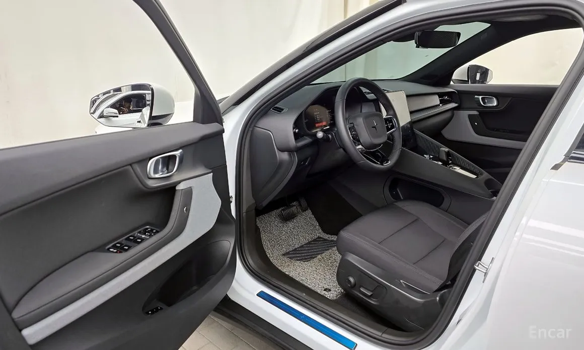 Фото 10 - Polestar 2