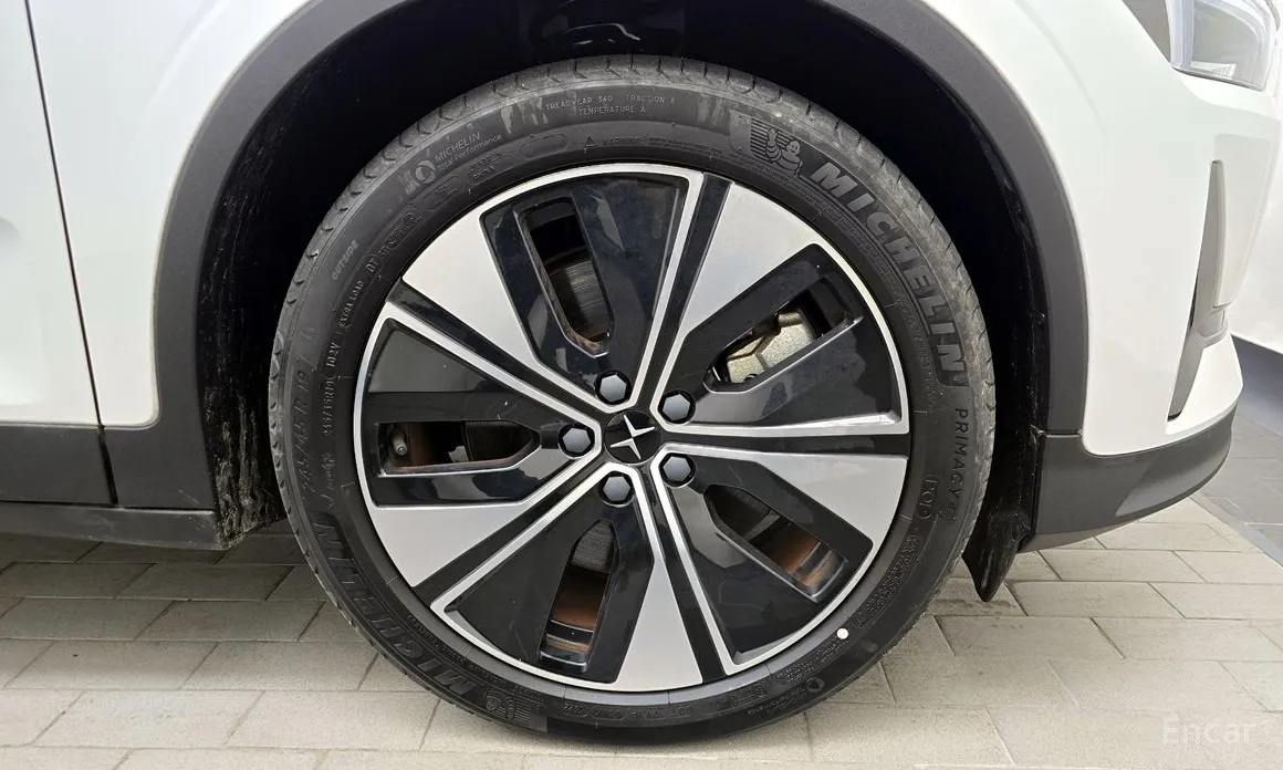 Фото 5 - Polestar 2