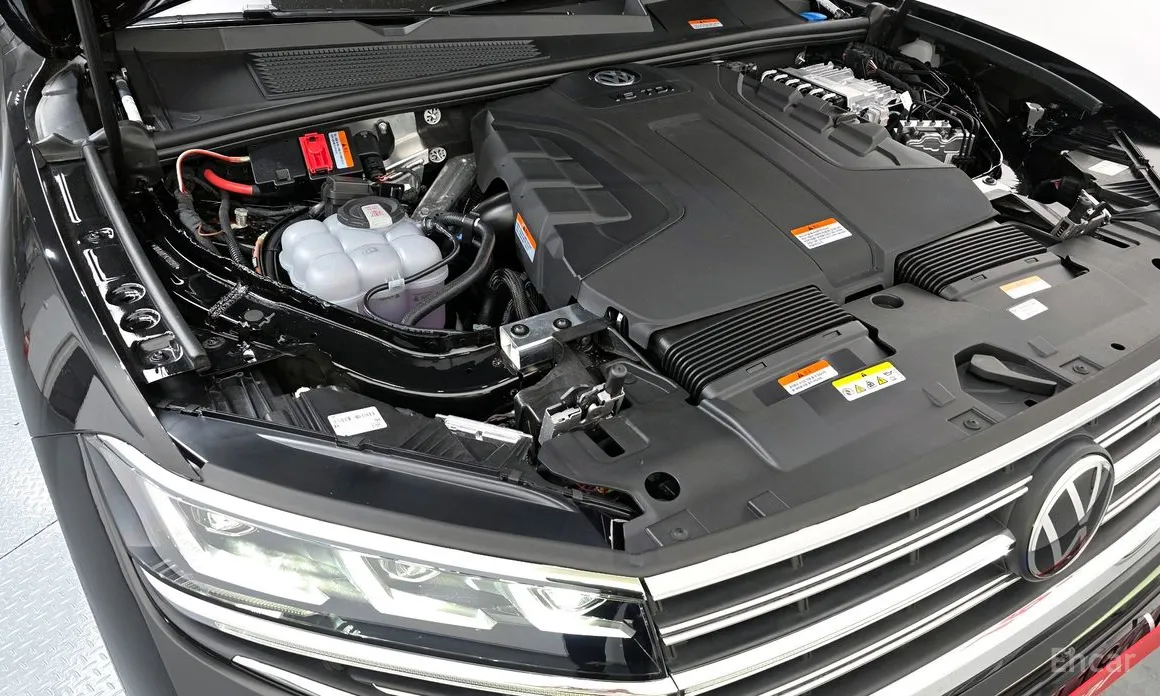 Фото 6 - Volkswagen Touareg