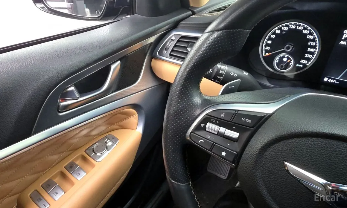 Фото 17 - Genesis G70