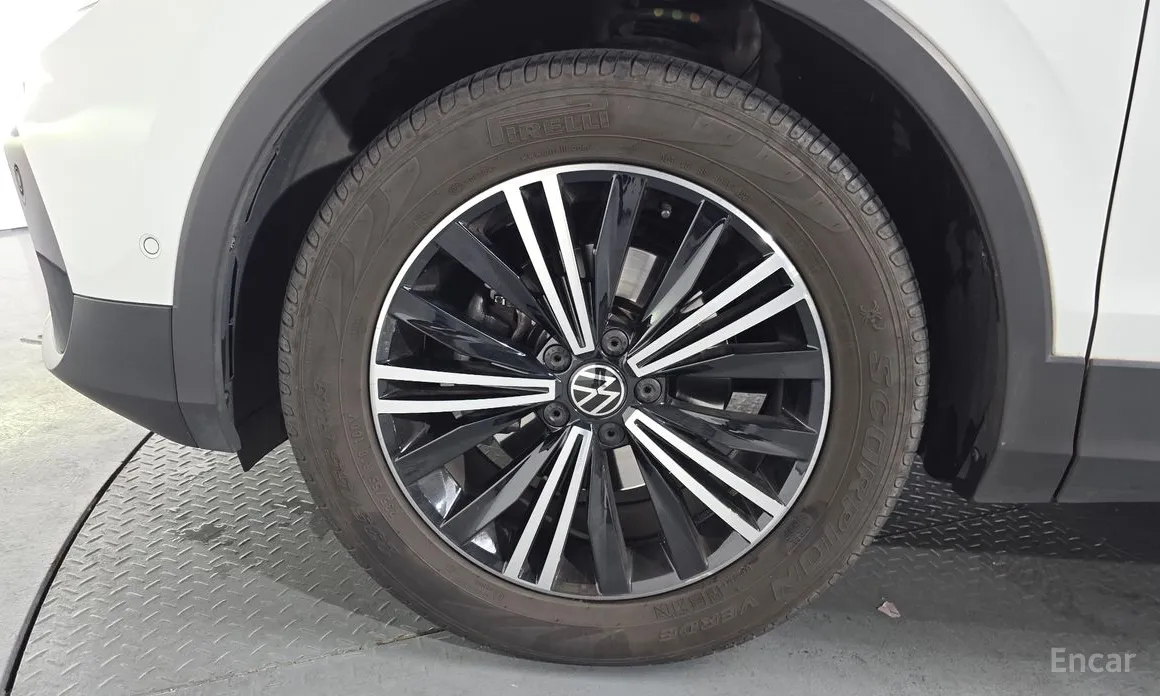 Фото 5 - Volkswagen Tiguan