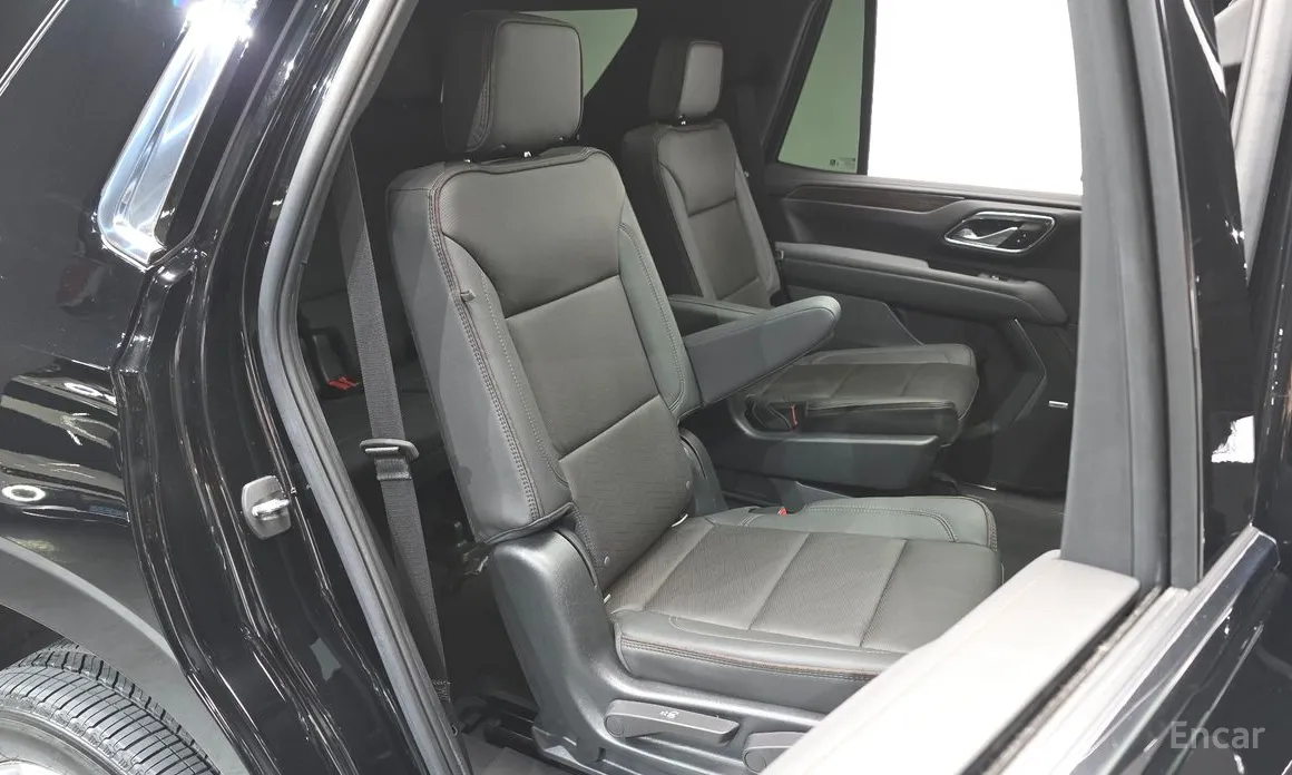 Фото 11 - Chevrolet Tahoe