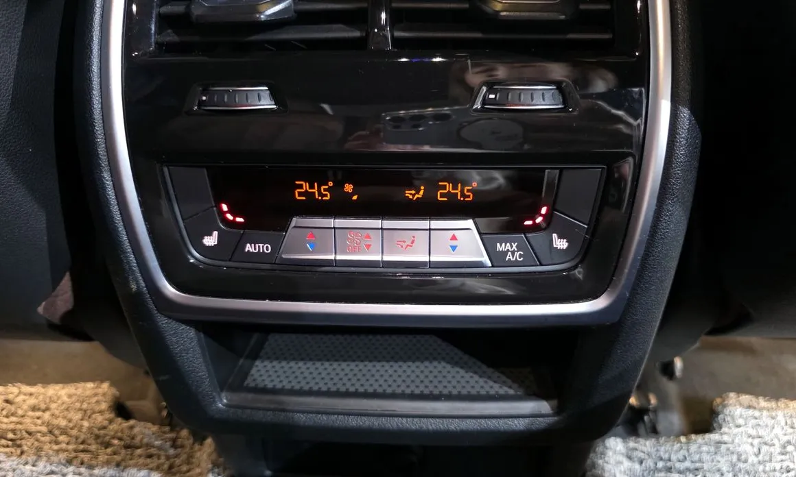 Фото 19 - BMW X6