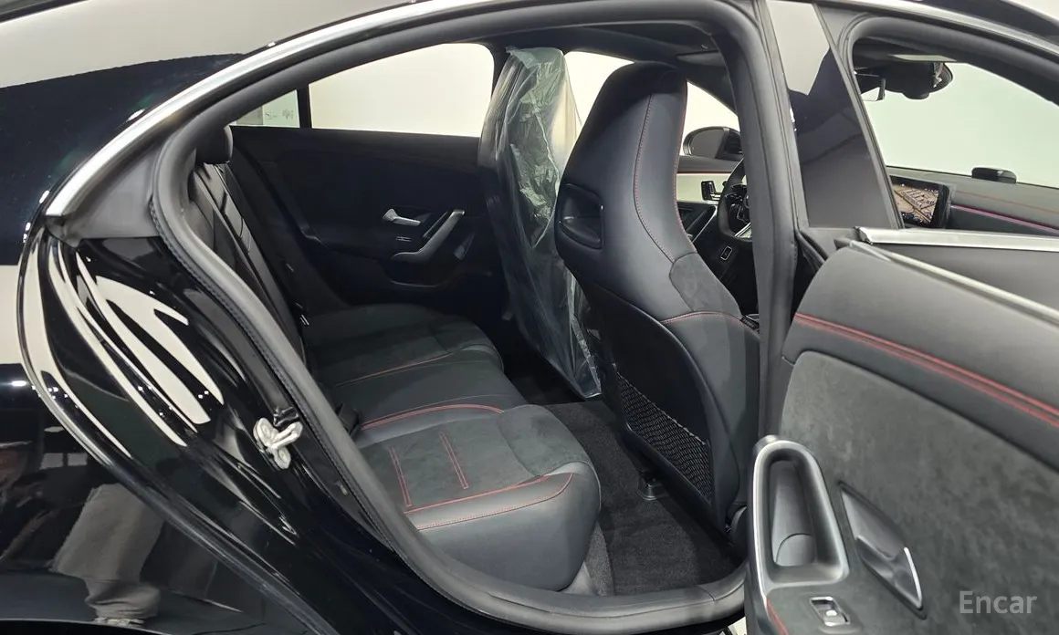 Фото 12 - Mercedes-Benz CLA-Class