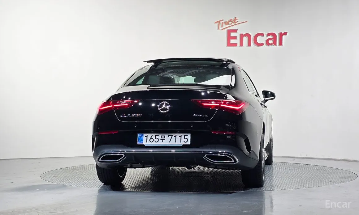 Фото 4 - Mercedes-Benz CLA-Class