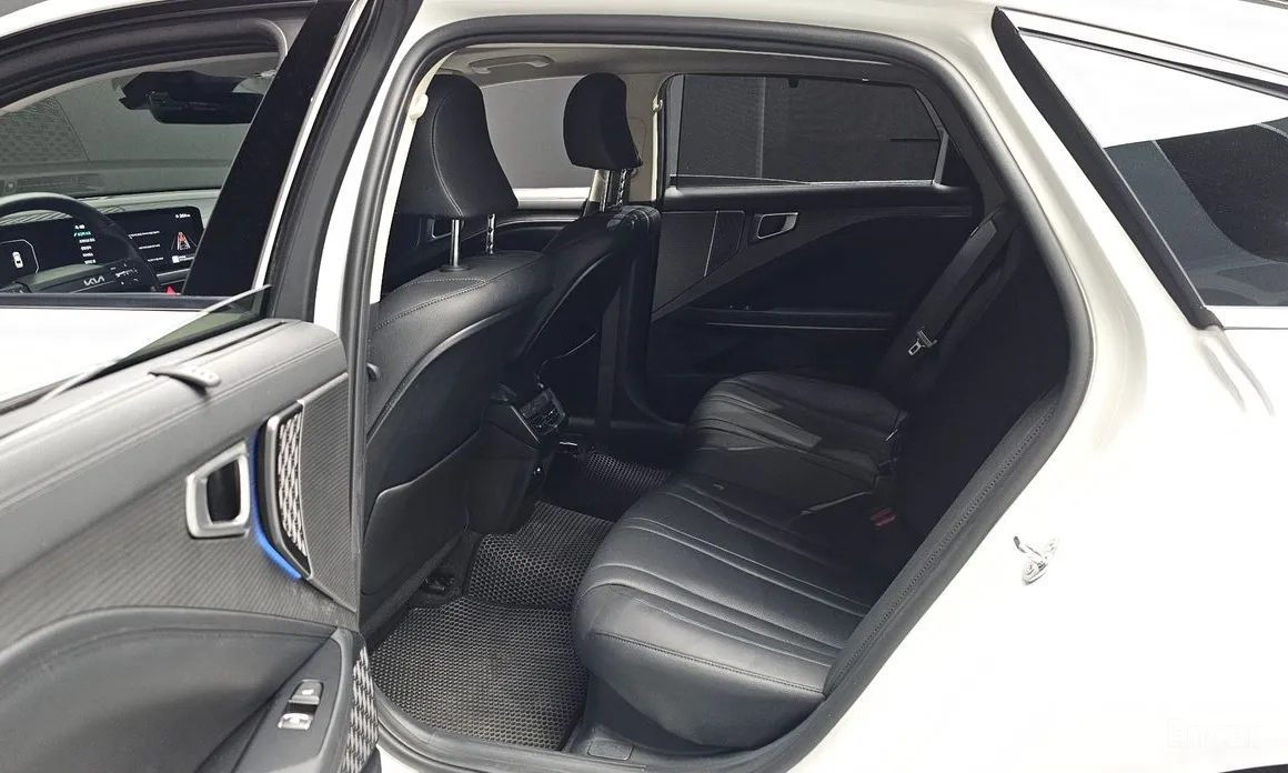 Фото 11 - Kia K8