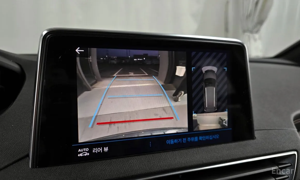 Фото 15 - Peugeot 5008