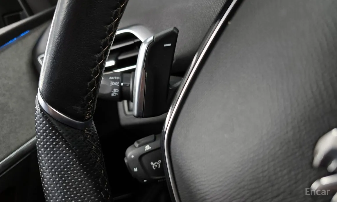 Фото 19 - Peugeot 5008