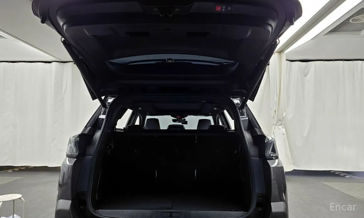 Фото 20 - Peugeot 5008