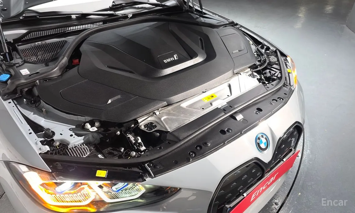 Фото 6 - BMW i4