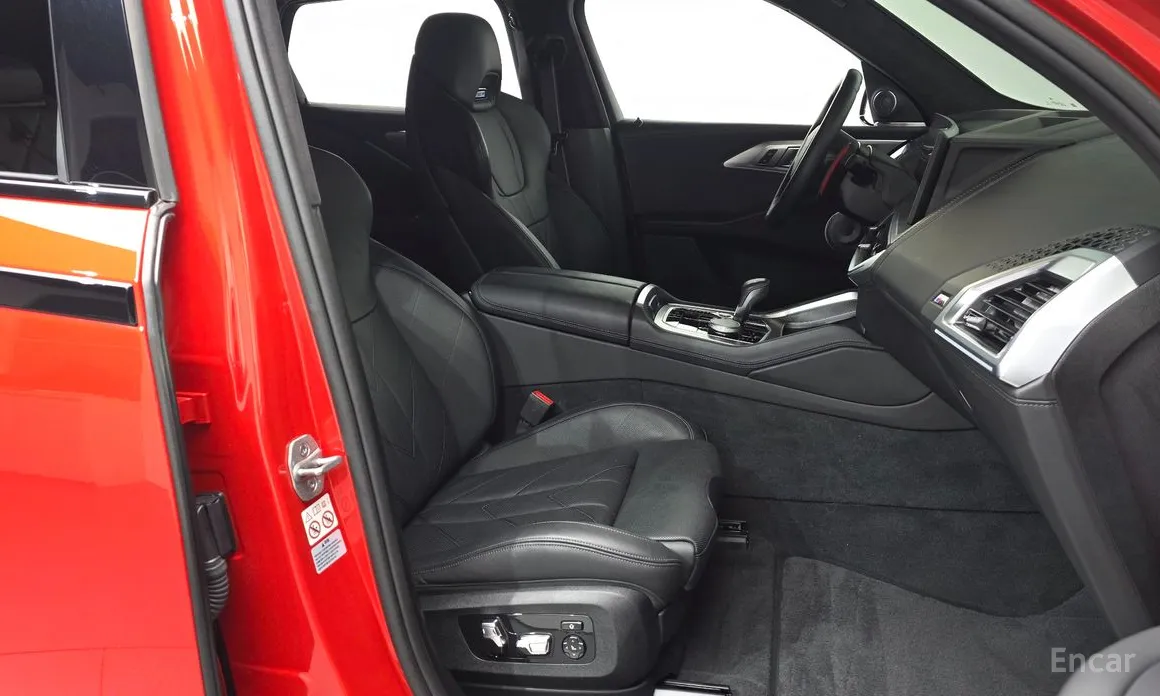 Фото 10 - BMW XM