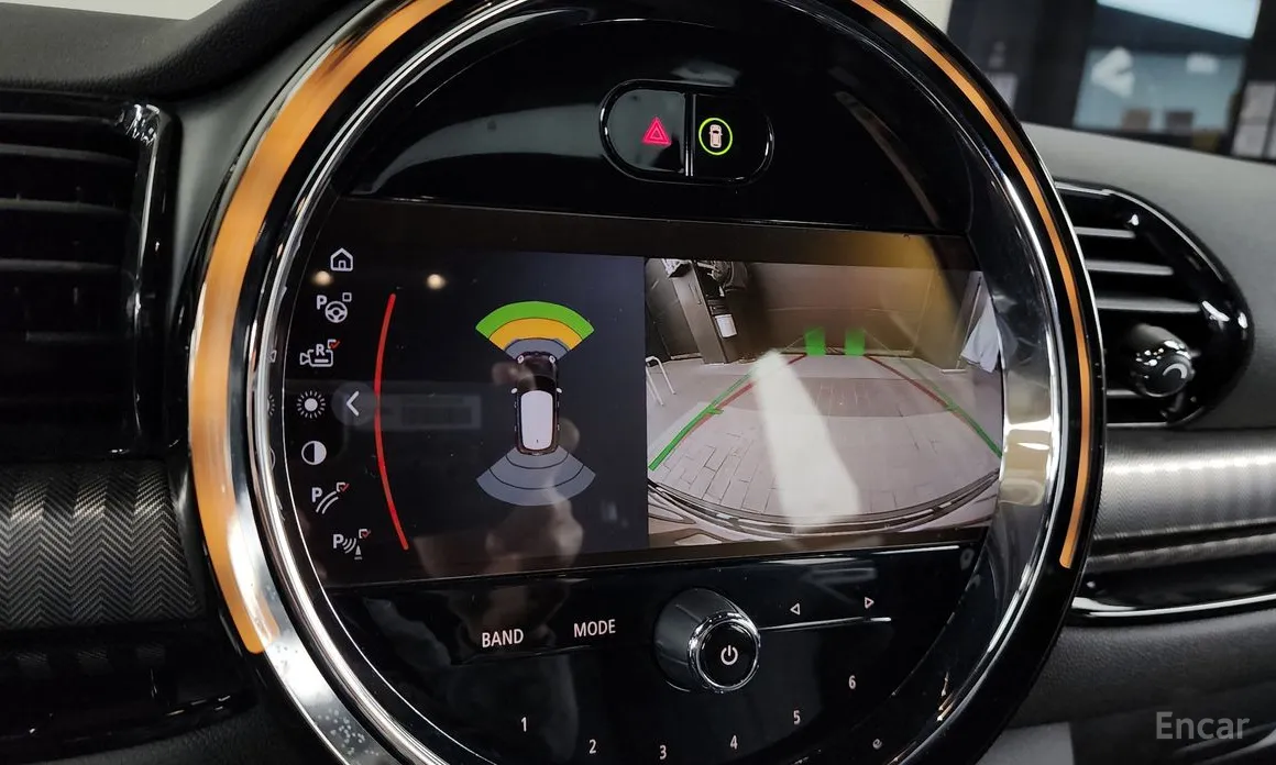 Фото 15 - Mini Clubman