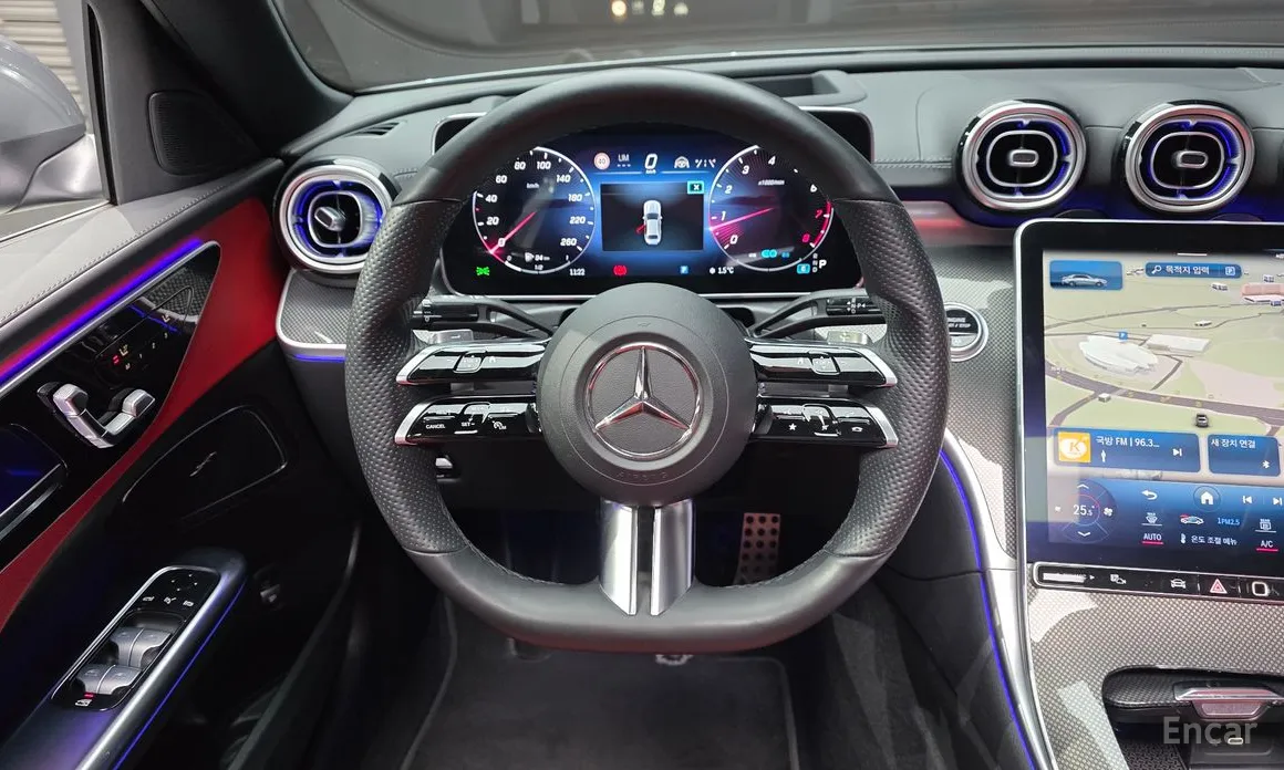 Фото 13 - Mercedes-Benz C-Class