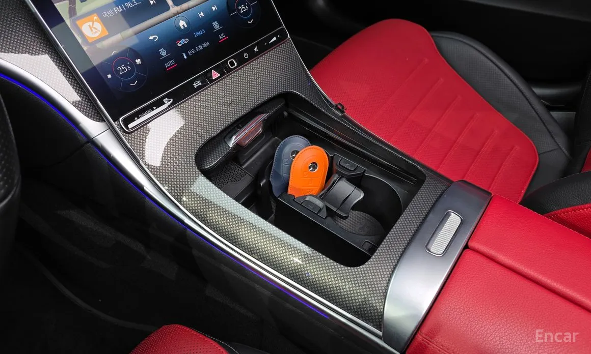 Фото 9 - Mercedes-Benz C-Class