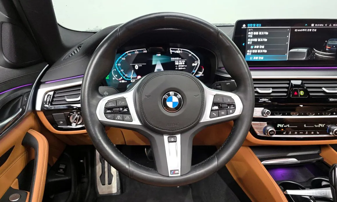 Фото 13 - BMW 5 Series
