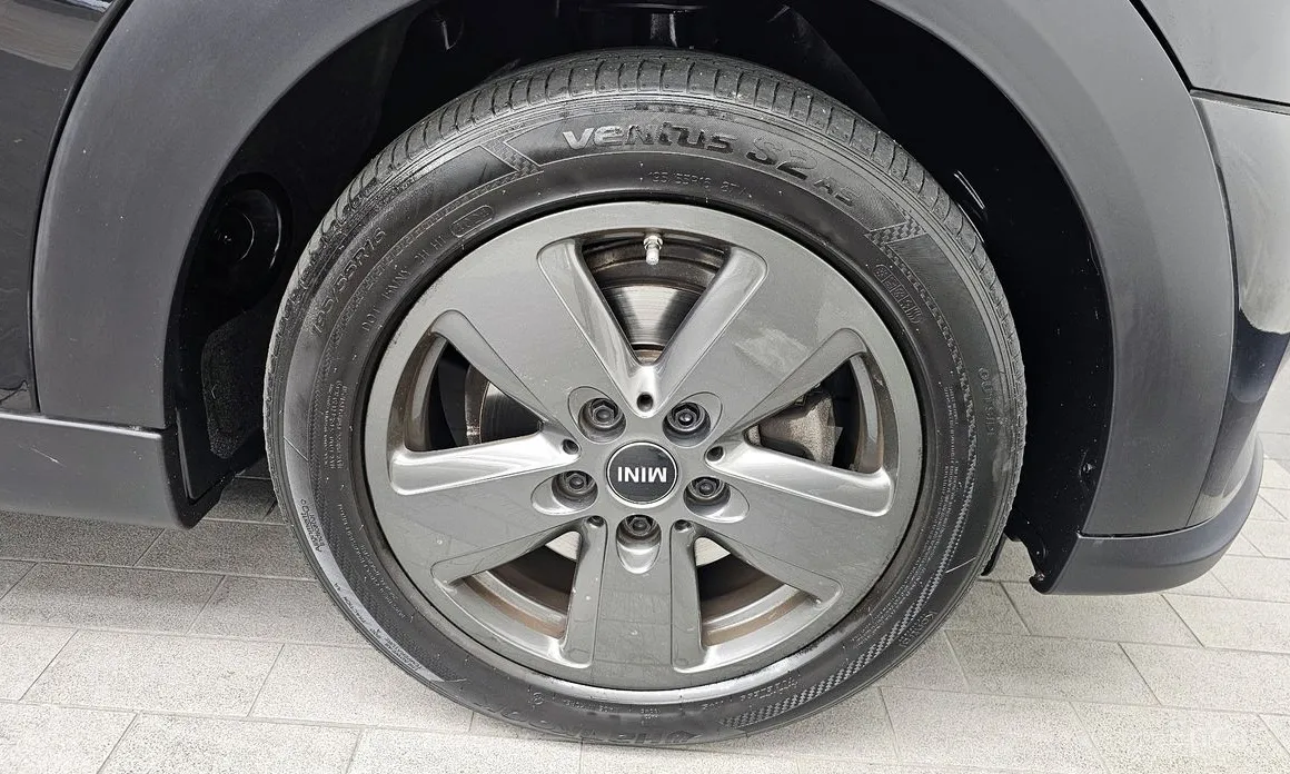 Фото 5 - Mini Cooper