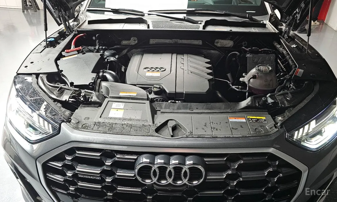 Фото 6 - Audi Q5