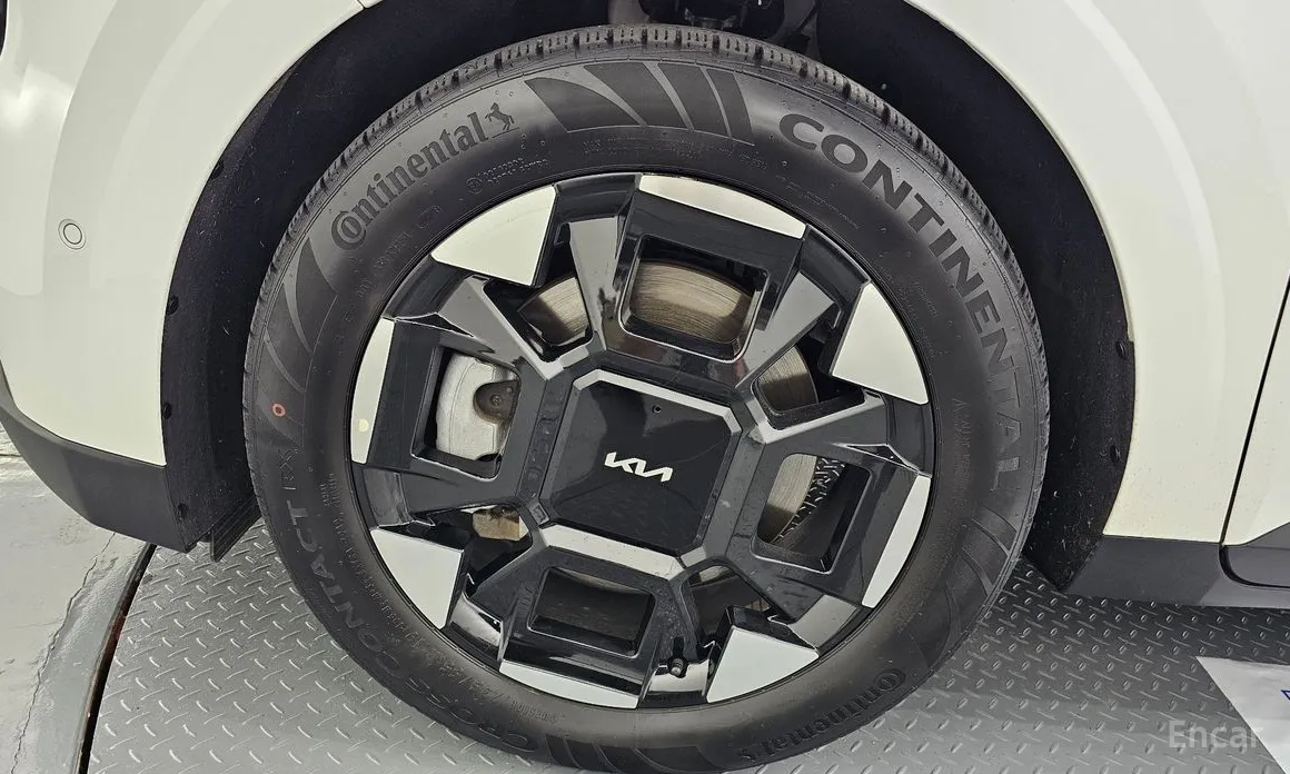 Фото 5 - Kia Carnival