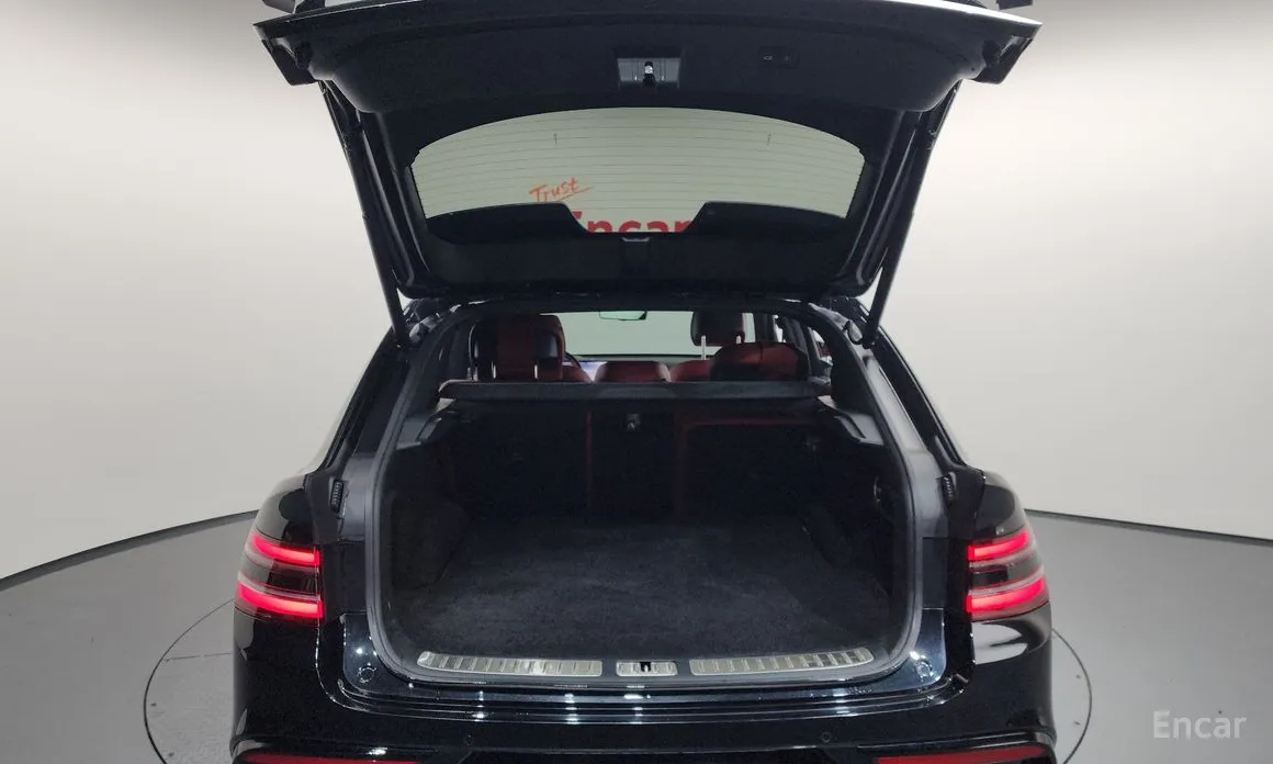 Фото 20 - Genesis GV80